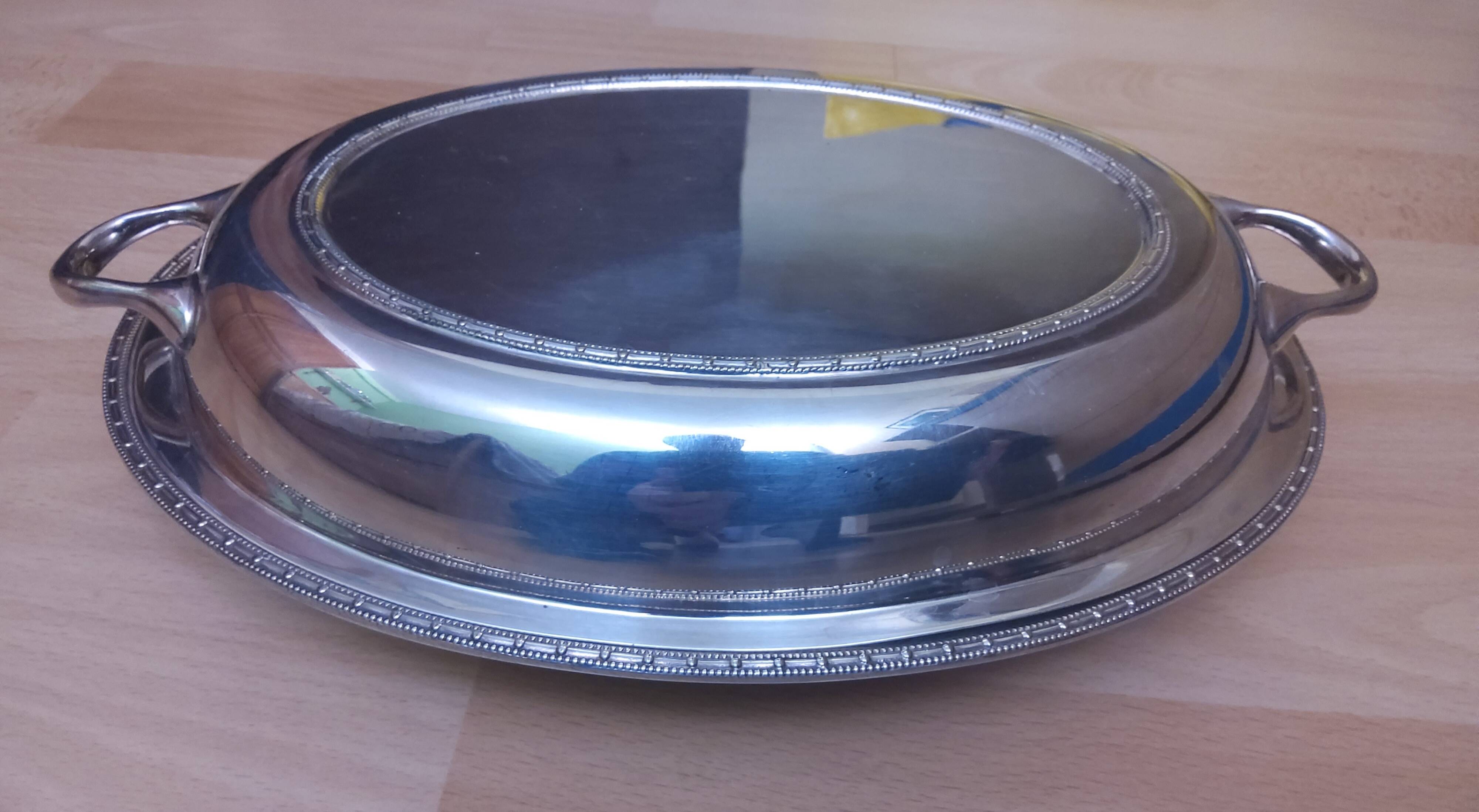 James Dixon & Sons Sheffield silver-plated serving dish, 1958