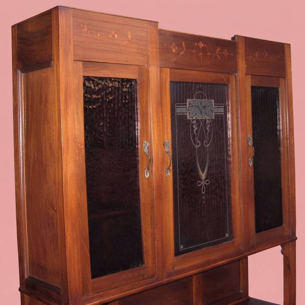 Large Art Nouveau walnut buffet