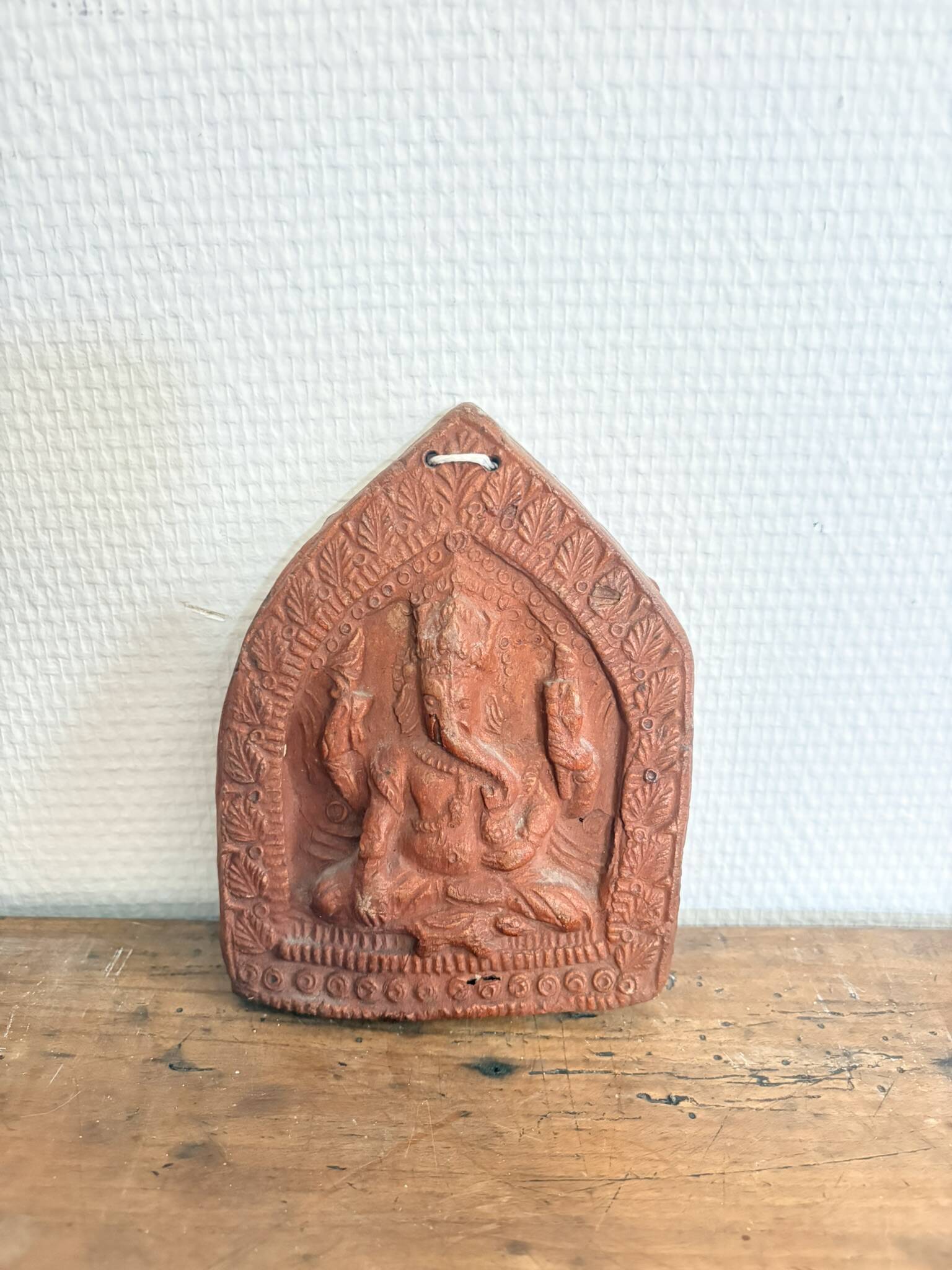 Plaque Votive Terre Cuite Ganesh Amulette Tsa Tsa Inde Nepal Asie Deco⁠