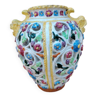 Vase en céramique motif fleurs