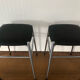 2 tabourets vintage métal assise noire