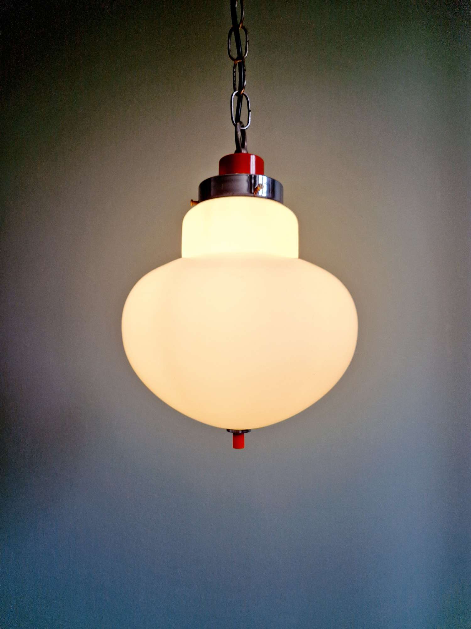 Suspension Space Age en opaline blanche, Massive, 1970