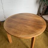 Set of 6 chairs and 1 round table