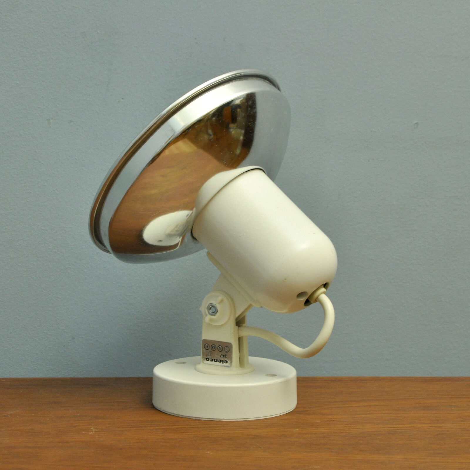 Scandinavian appliques