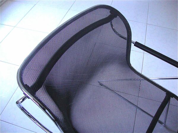 Chaise Pénélope de Charles Pollock