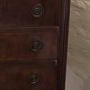 Antique commode with 3 drawers in Empire/Restoration style, with bronze corded handles.