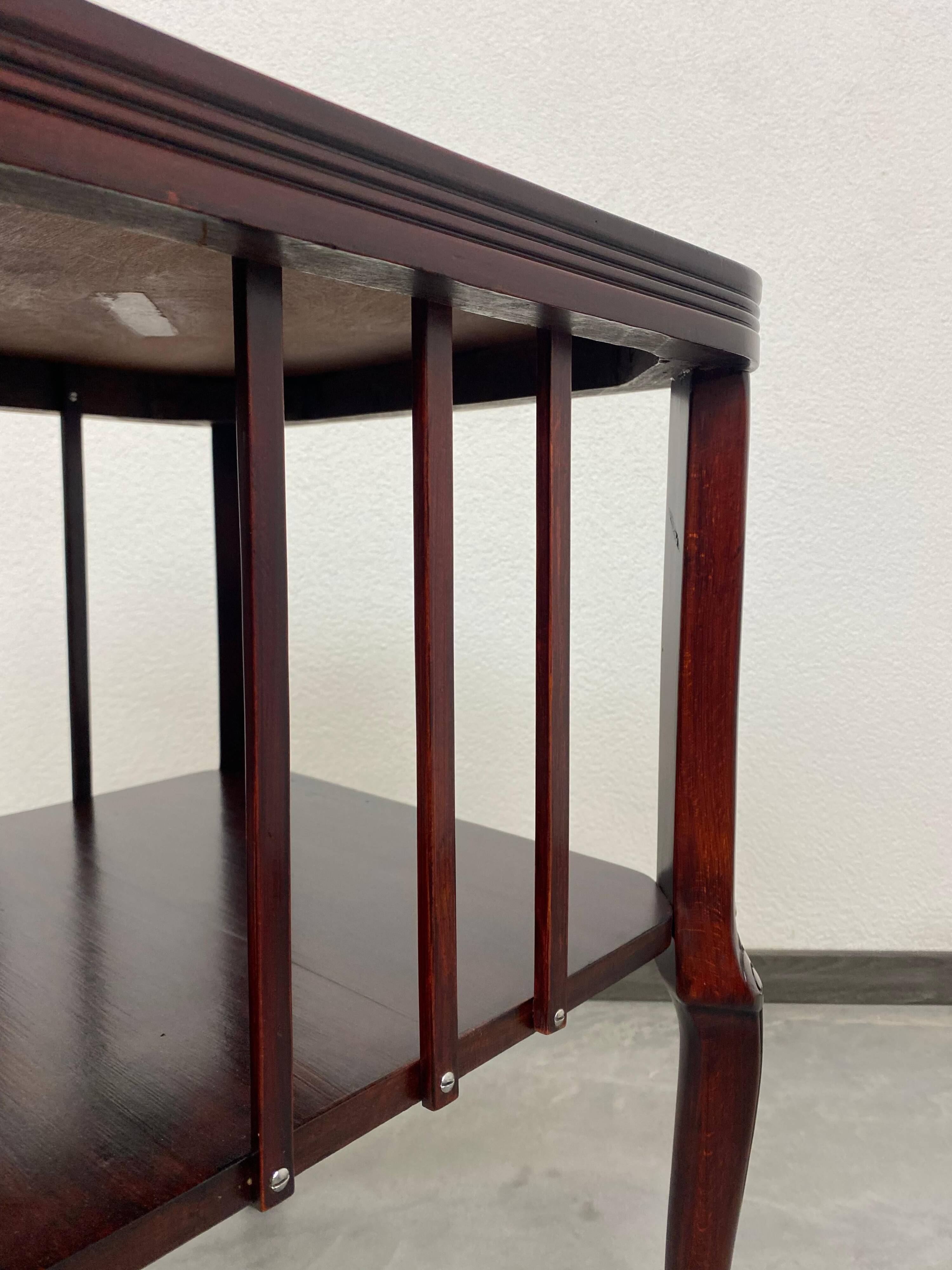 Table basse Sécession n°412 par Otto Wagner pour Thonet
