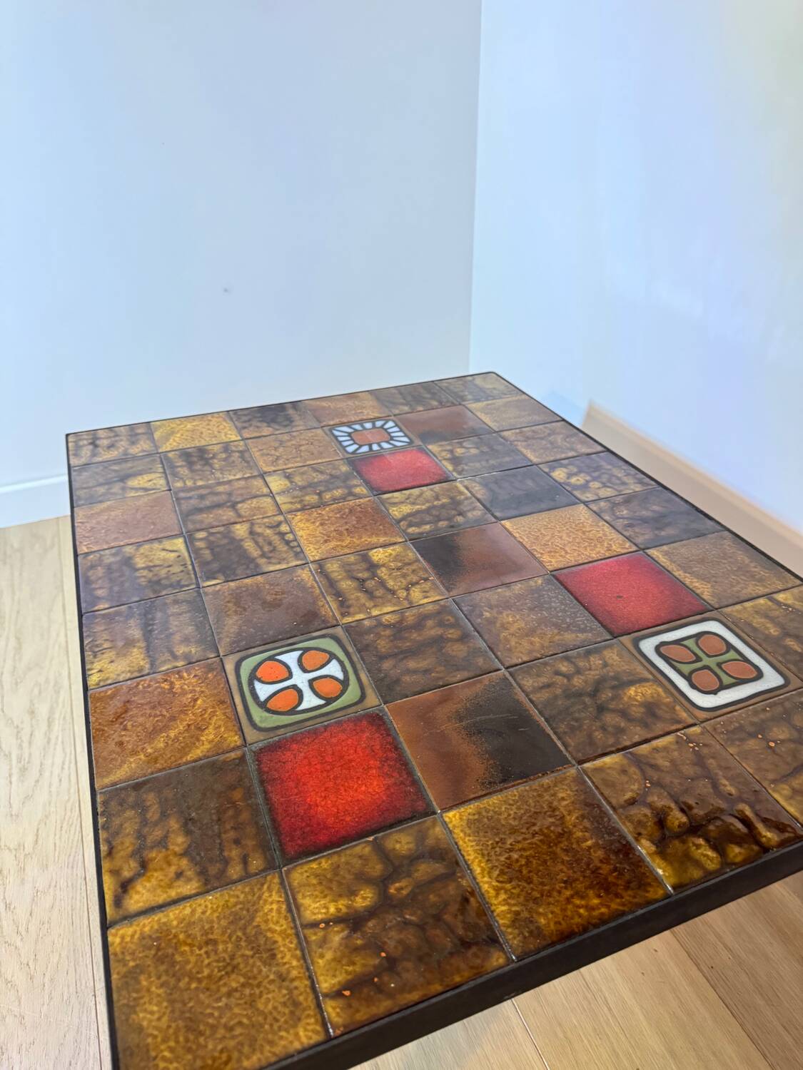 Table basse en ceramique par Jean Gregorieff