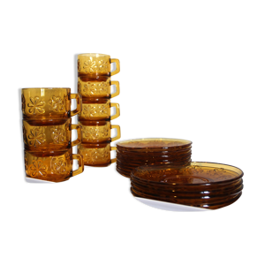 Service Véréco tasses, - soucoupes