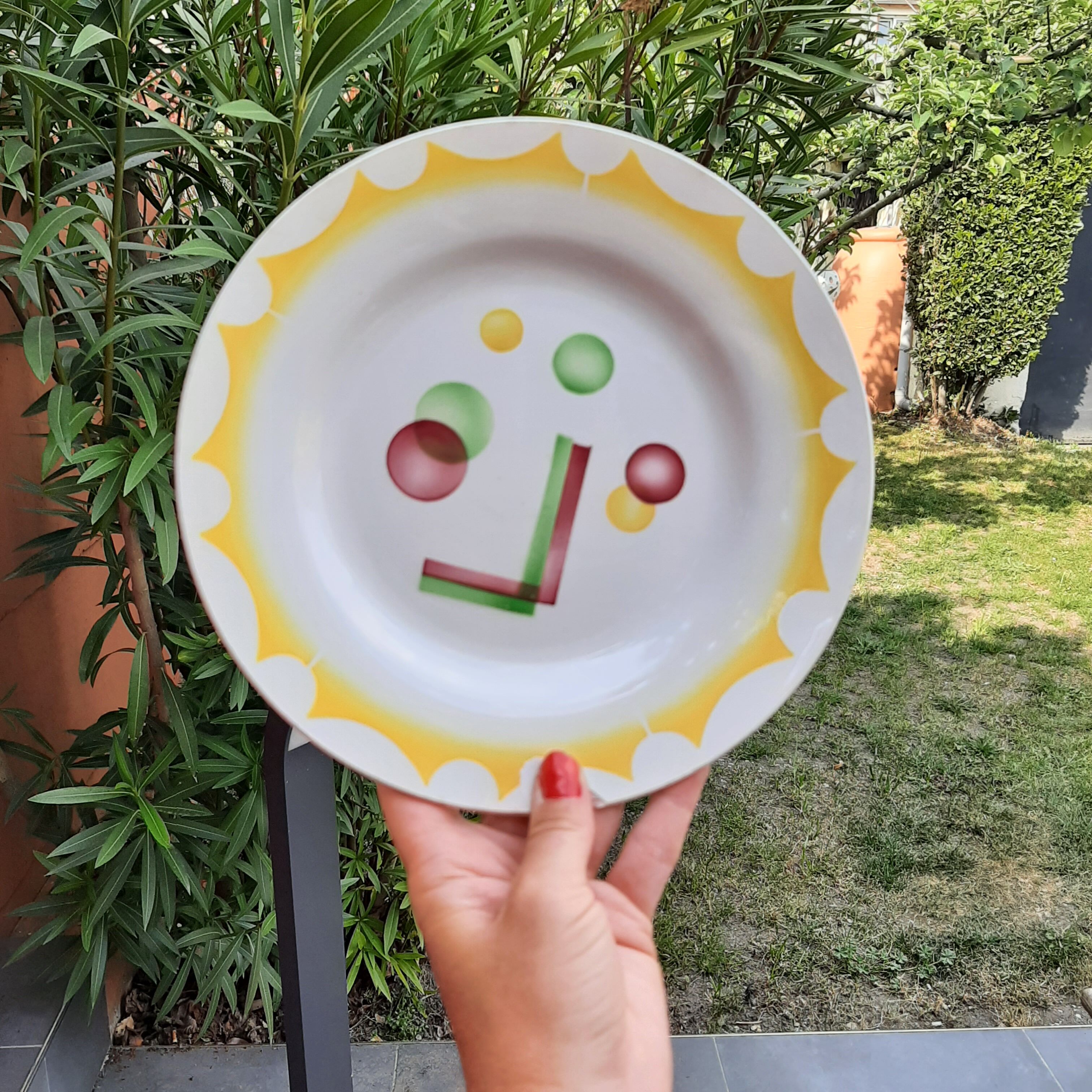 Plate star or planet digoin sarreguemines