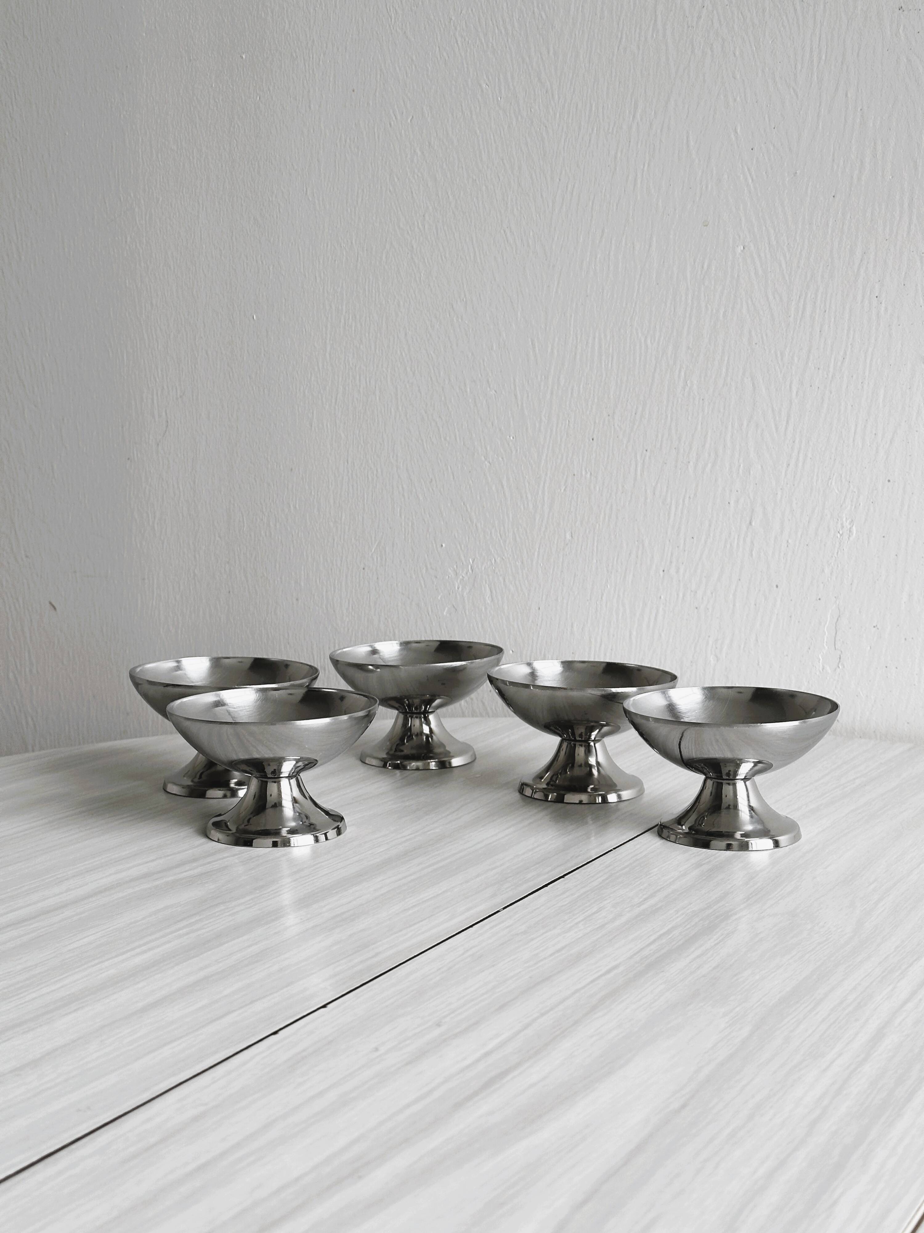 6 stainless steel footed bowls, Letang Remy style