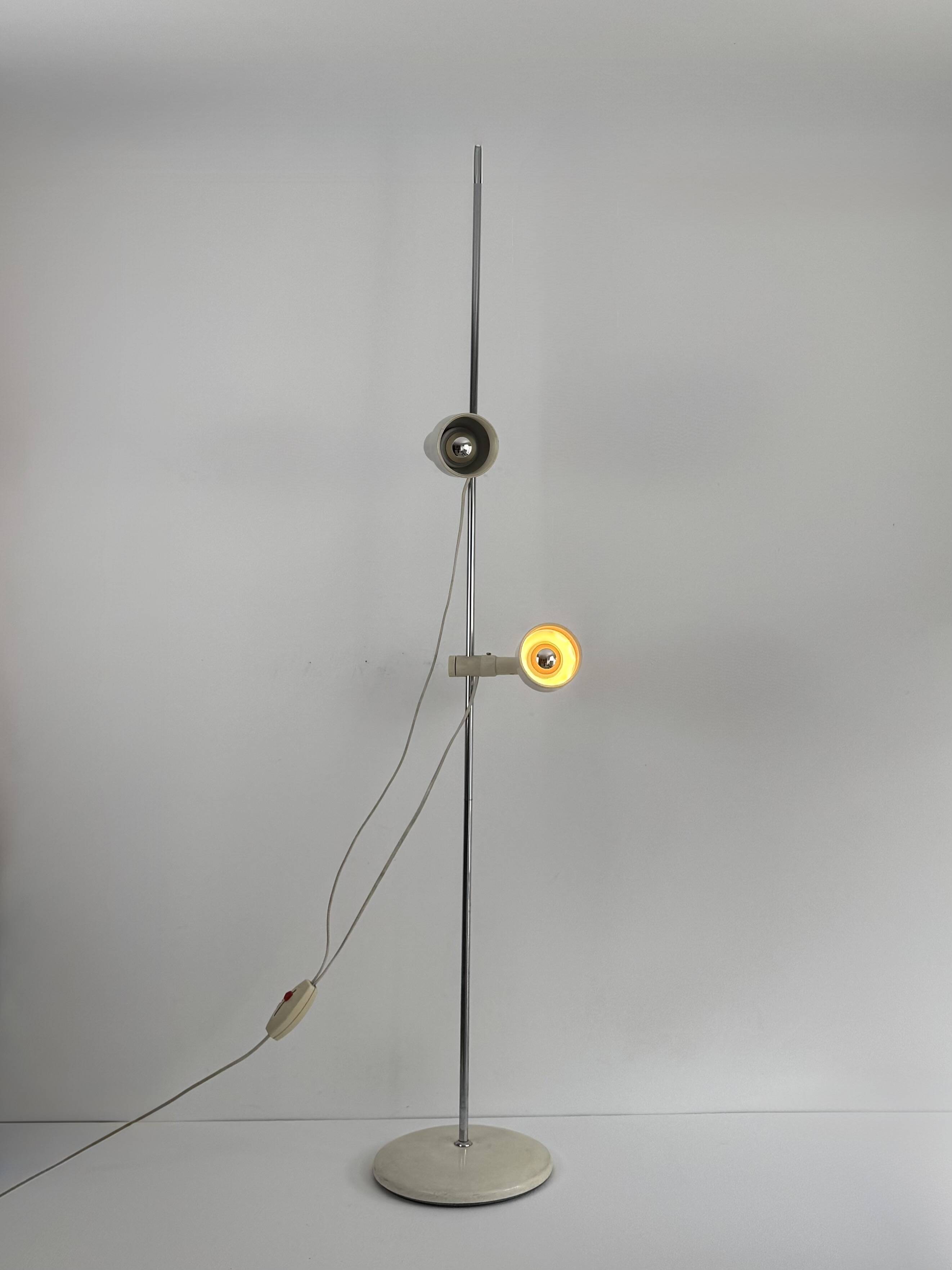 Vintage adjustable floor lamp, chrome and pressed moulded beige ABS, France 1970.