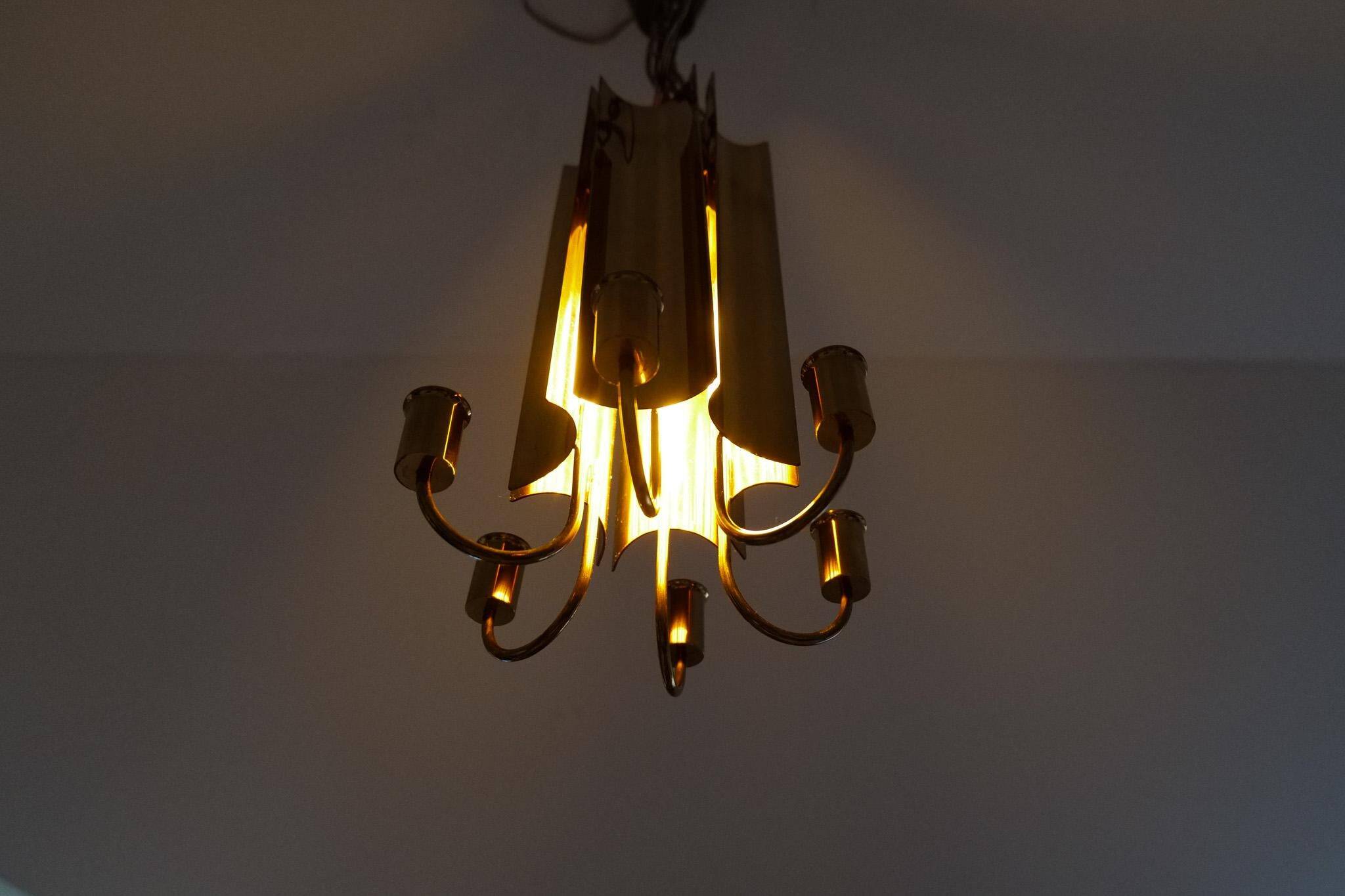 Modern mid-century brass chandelier Reflex Pierre Forssell Skultuna, Sweden