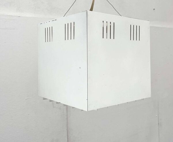 Plafonnier cube minimaliste, Finlande, années 1960
