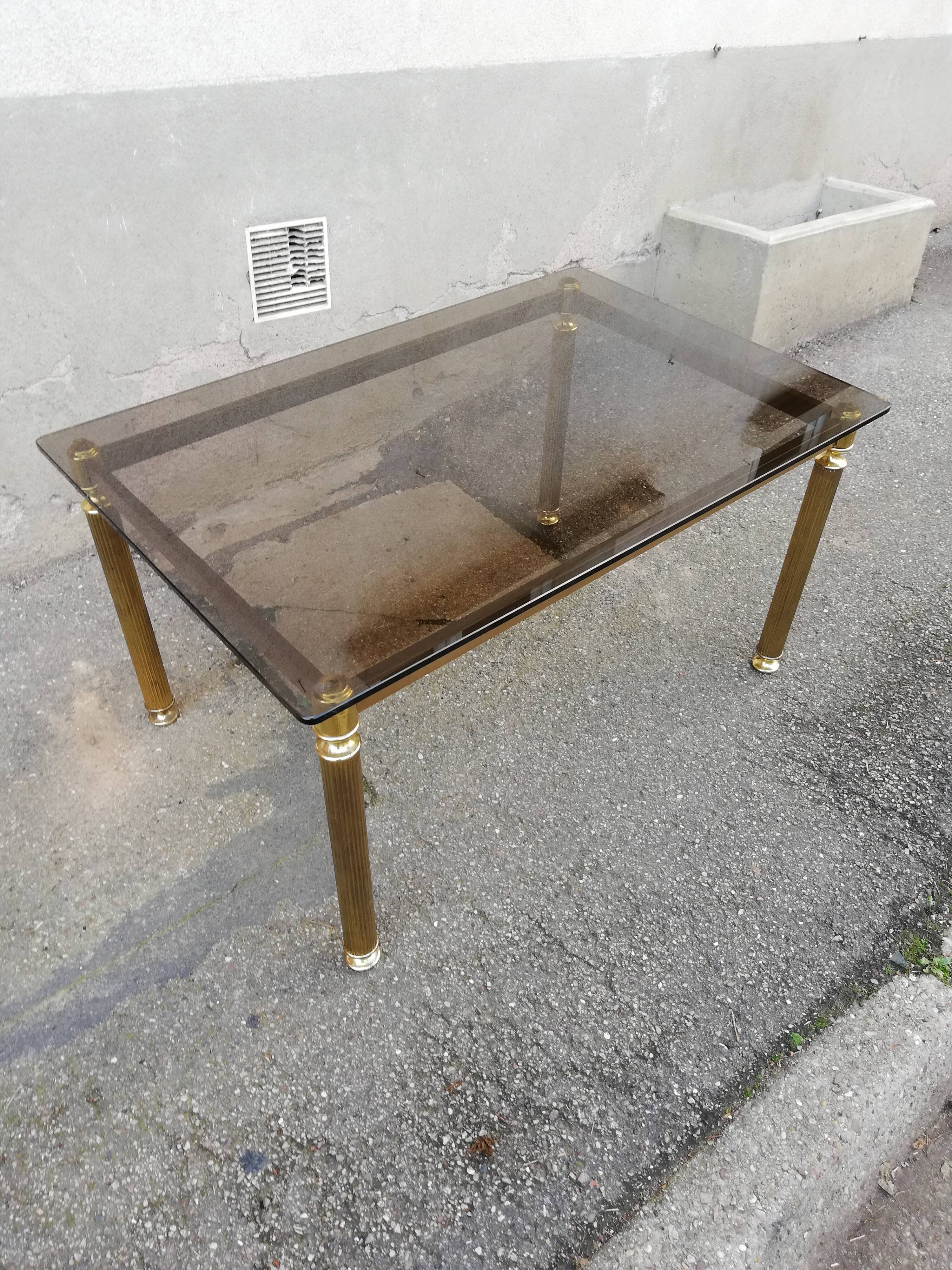 Table basse vintage laiton et verre fumé marron