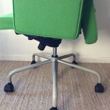 Pub&Club swivel office chair by Bulo
