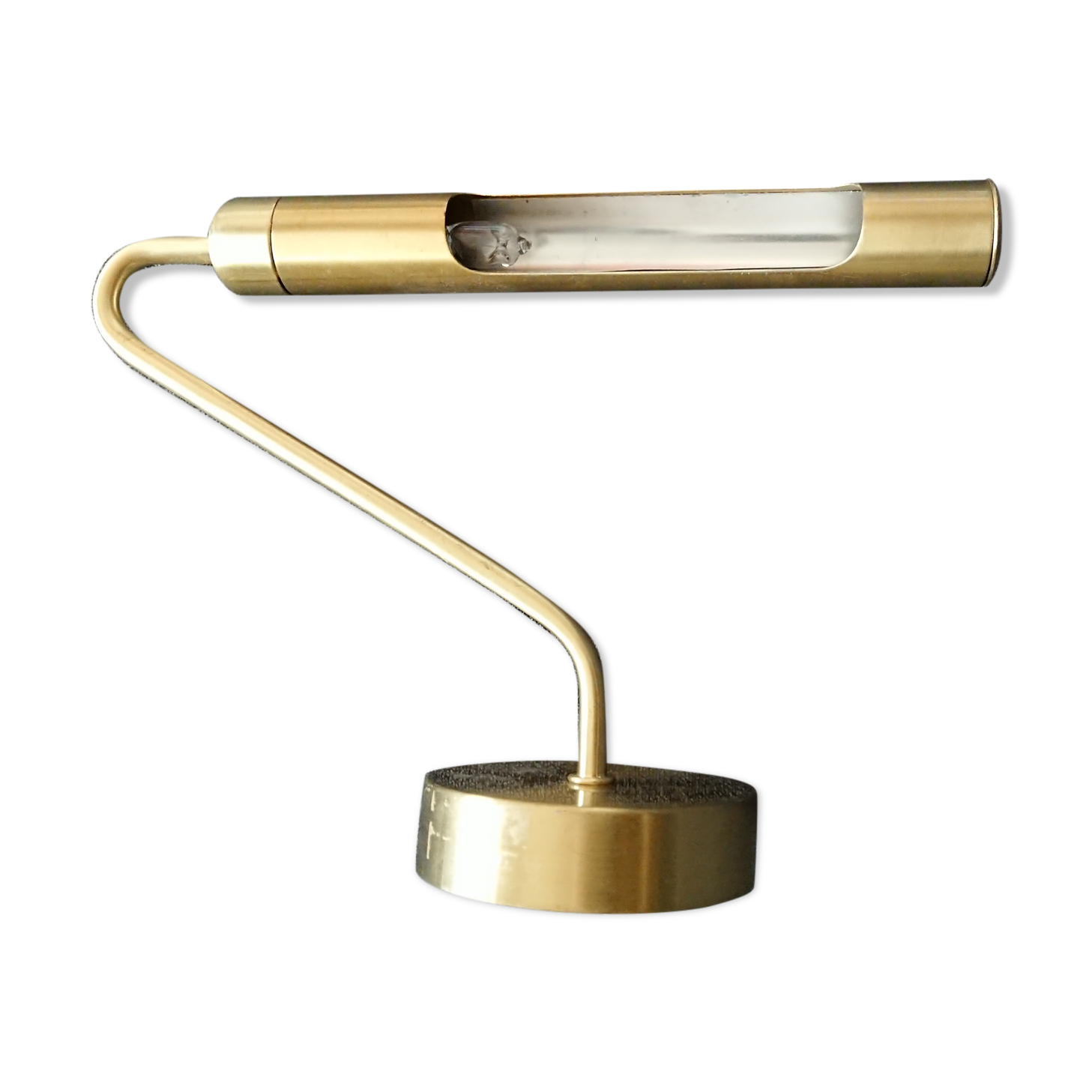 Copper wall lamp for artwork