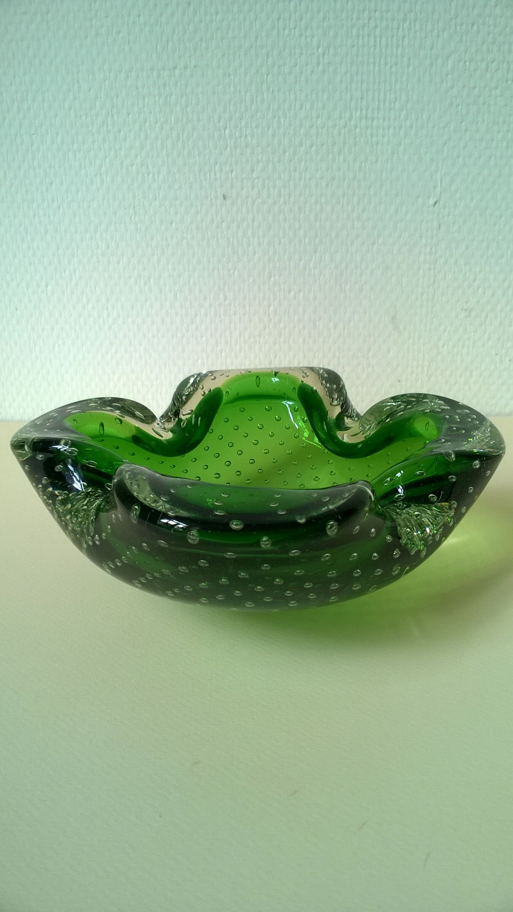 Sommerso Murano v.1960 bubbled glass ashtray