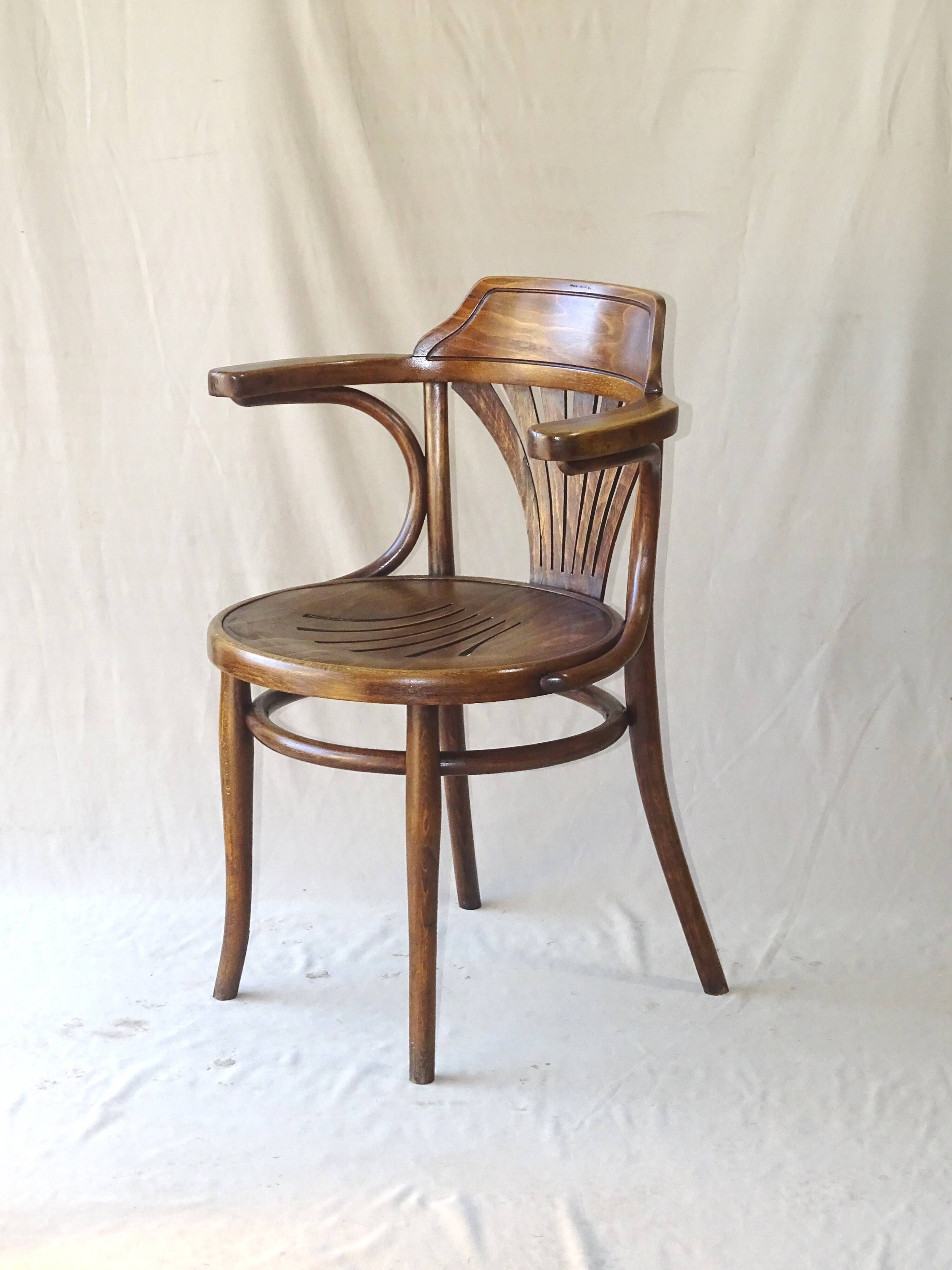 Thonet No.23 desk seated open wood 1910