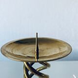 Candlestick stitch twisted candle