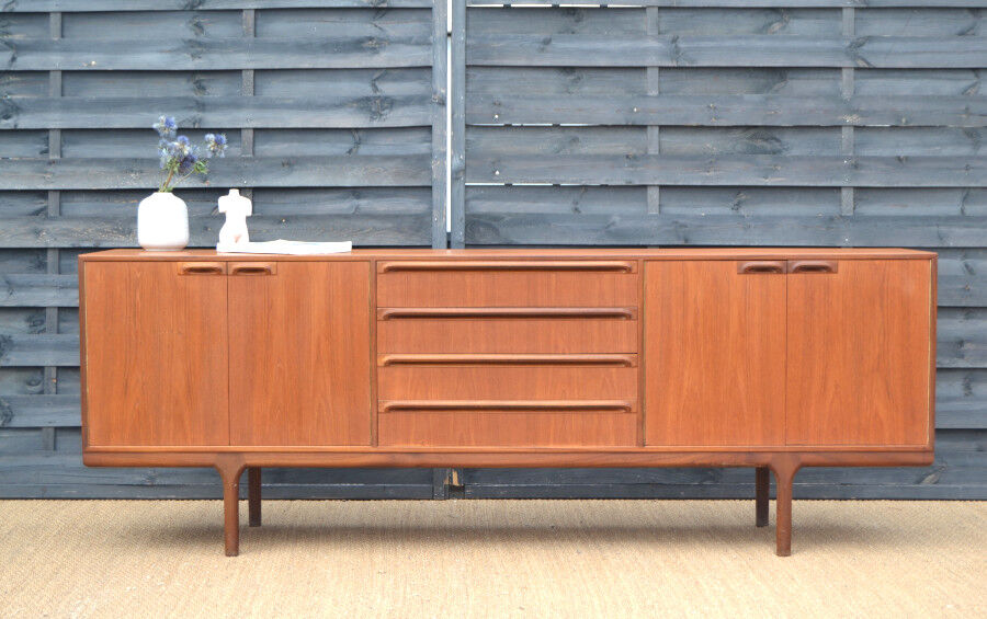 Enfilade par McIntosh * 213cm