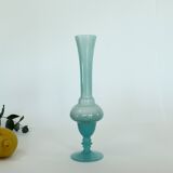 Vase soliflore en opaline bleu