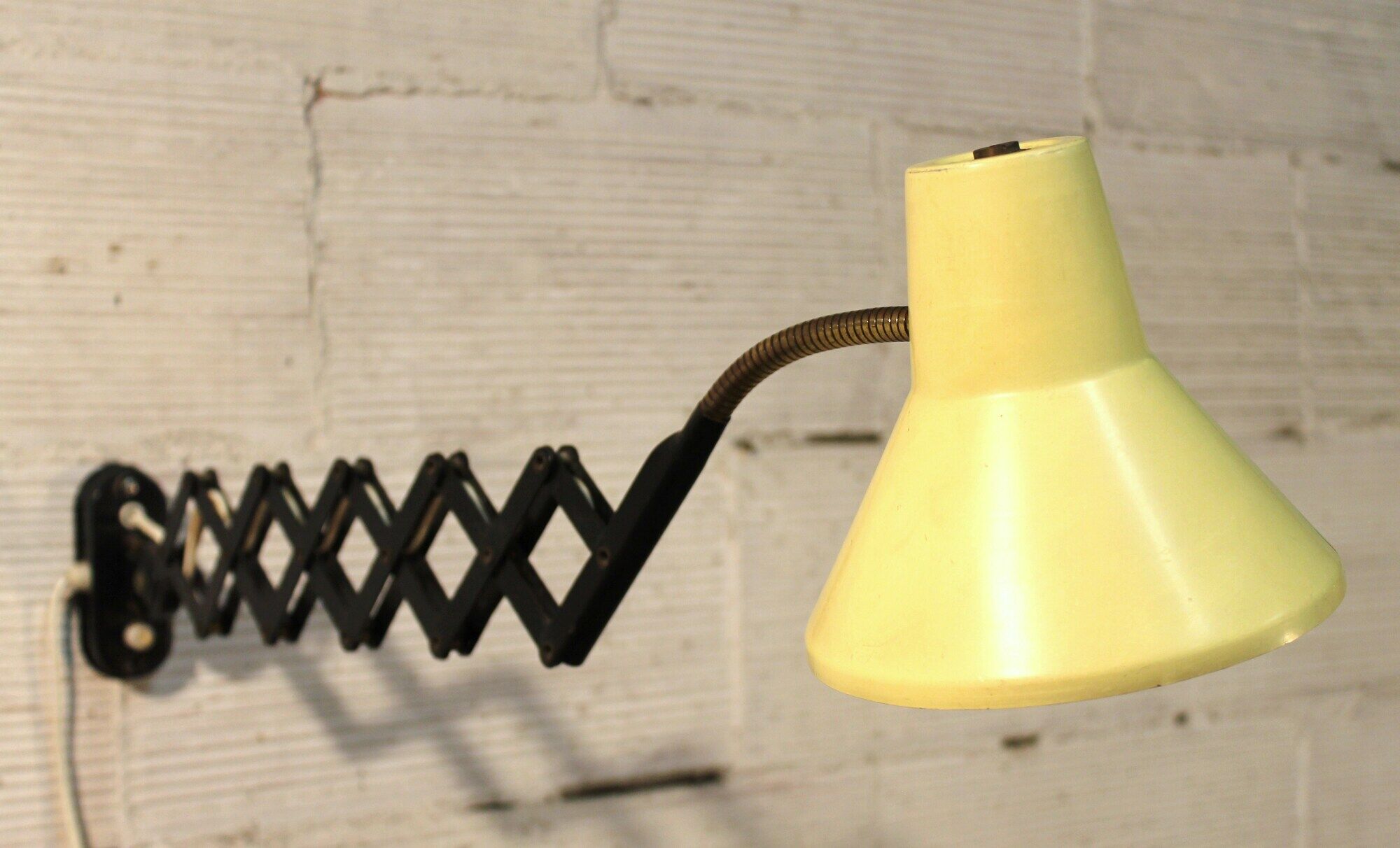 Lampe applique H Busquet / Hala Zeist années 50