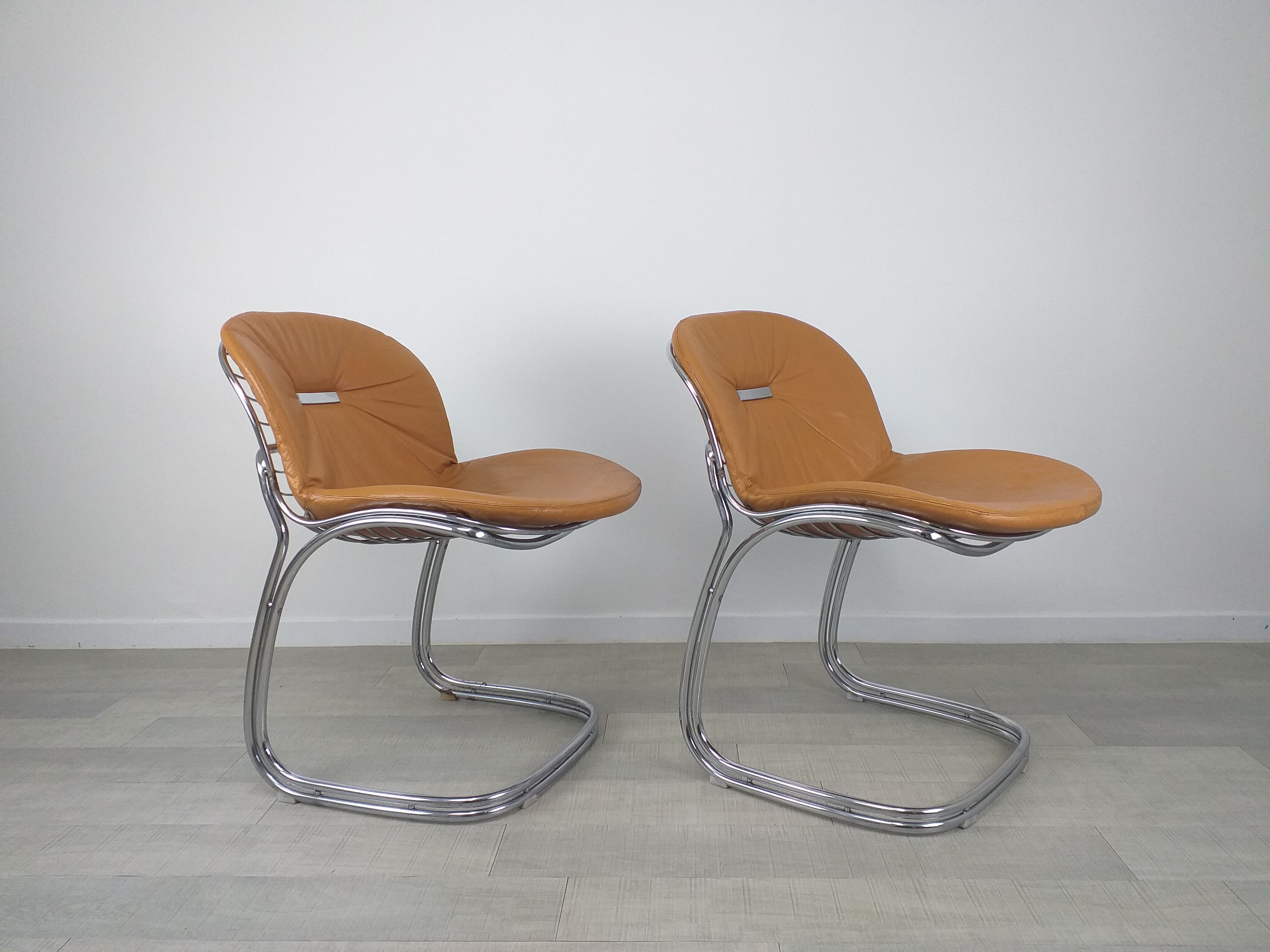 Chairs Sabrina design Gastone Rinaldi 70s Space Age
