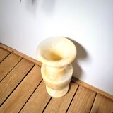 Marble onyx candle holder