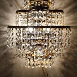 Applique du classique classique des cristaux. Espagne, années 1980.