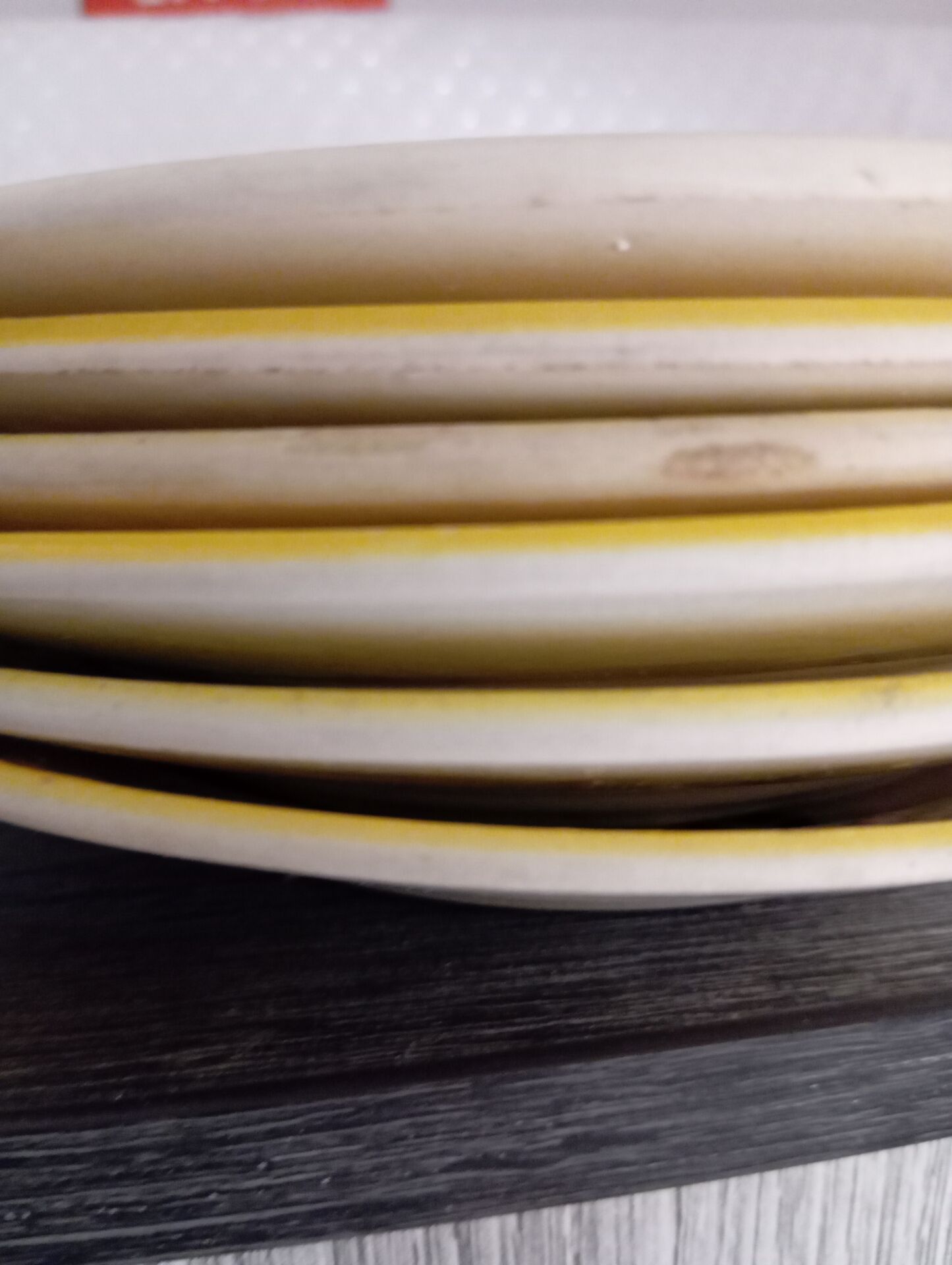 6 Art Deco dessert plates in barbotine. Moulin des Loups.