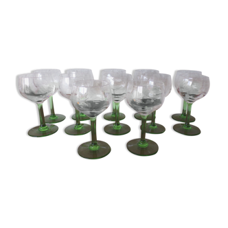 12 glasses liquor in crystal foot green grape pattern