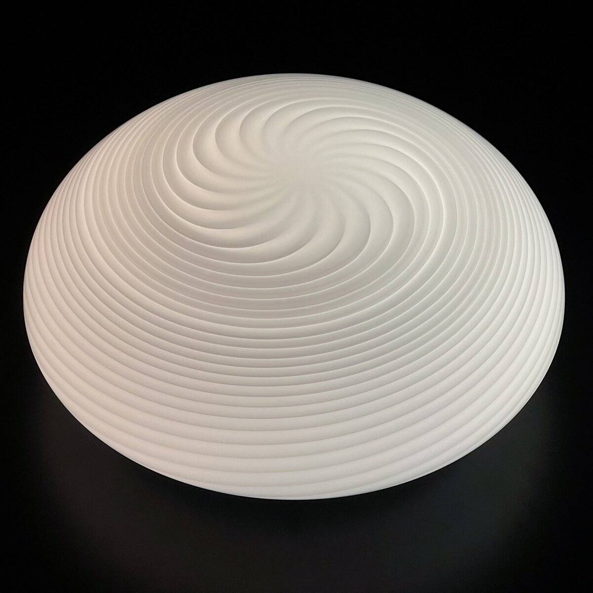 Classic Murano glass whirlwind lamp, ceiling or wall-mounted, Italy, 1970s.