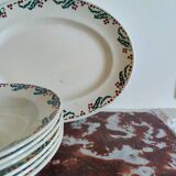 Sarreguemines earthenware service with holly decoration