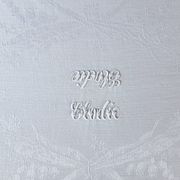 service table damned, tablecloth and 6 embroidered napkins "Elodie", 2m40 x 1m75, late nineteenth, early twentieth