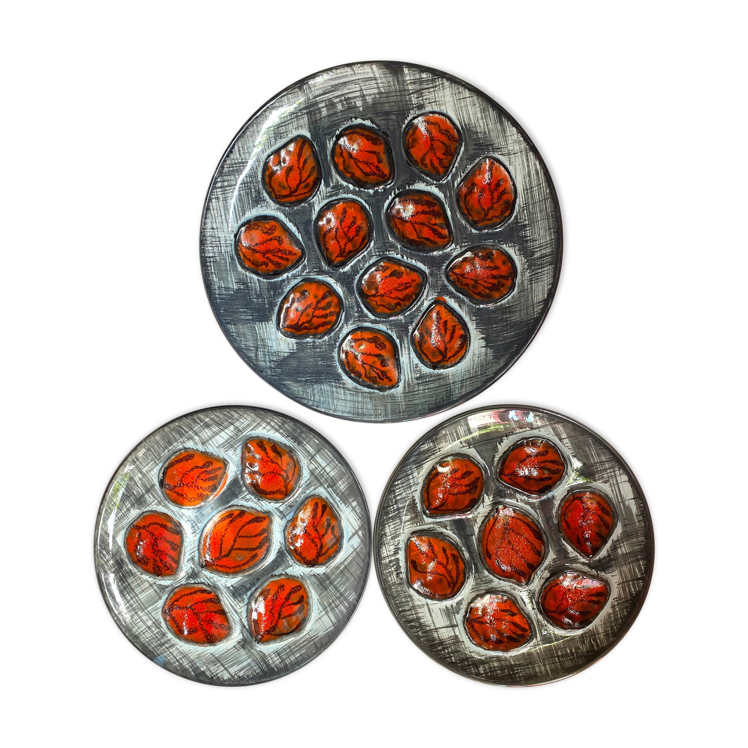 Vintage oyster plates