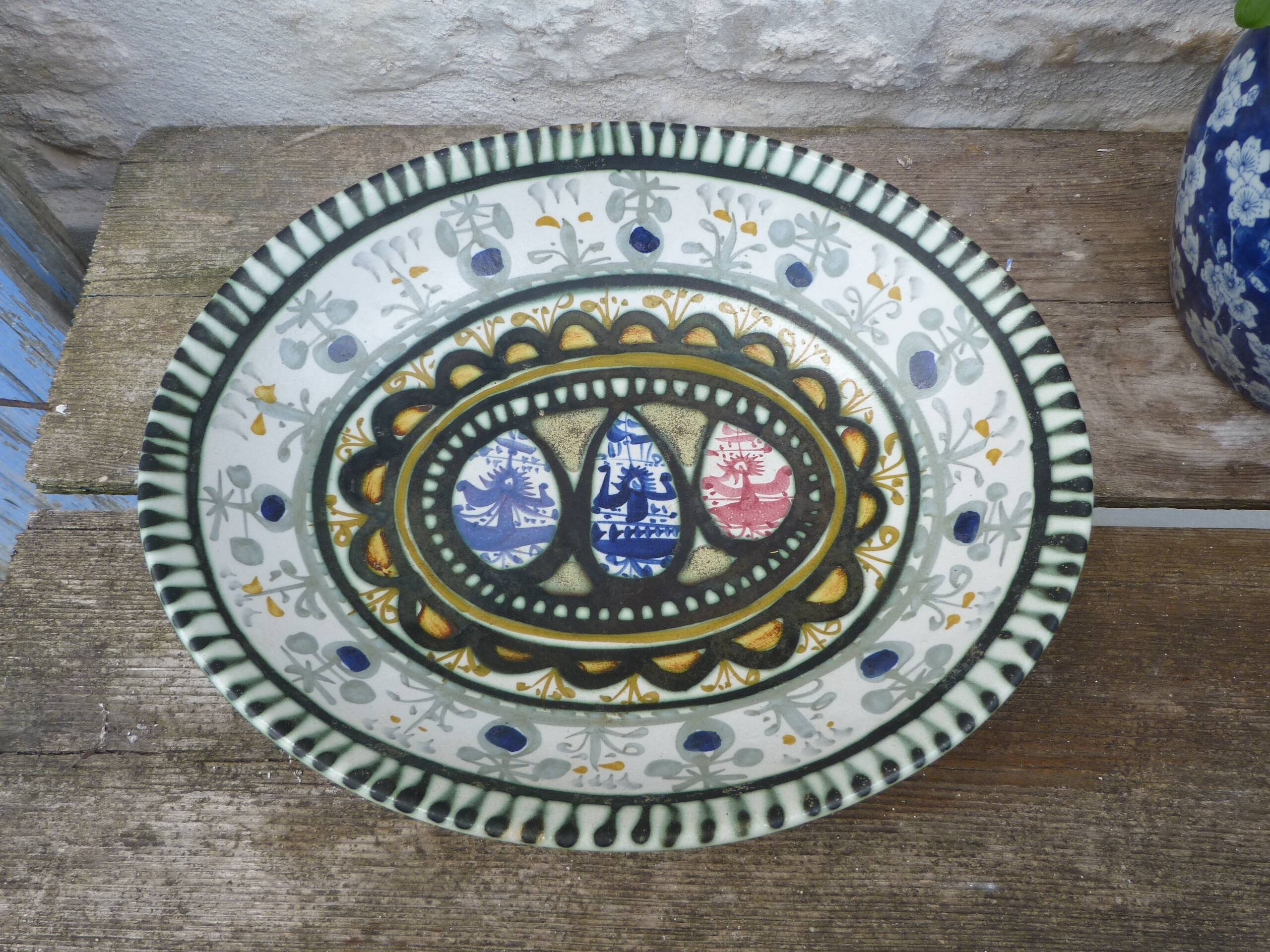 Large hollow ceramic dish from Quimper design L'Helguen André Keraluc