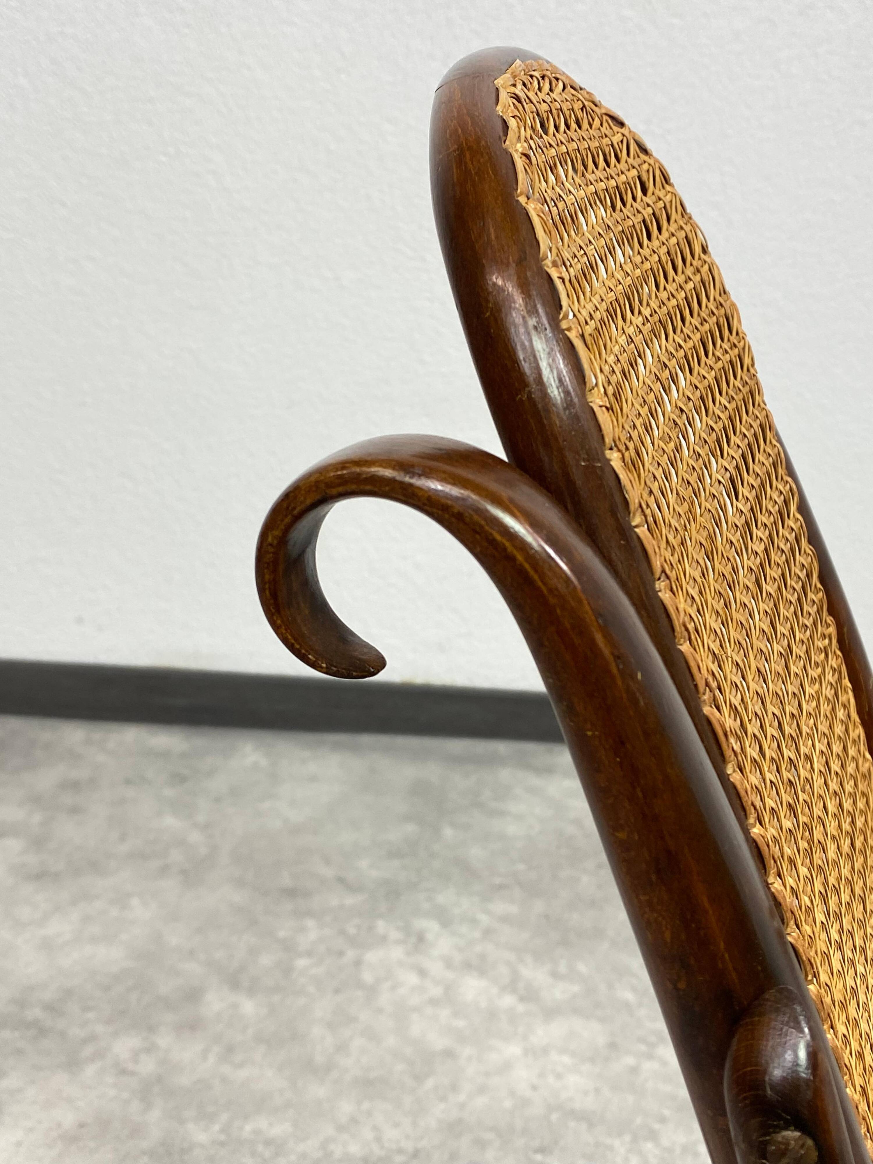 Children's rocking chair no. 2 by Thonet