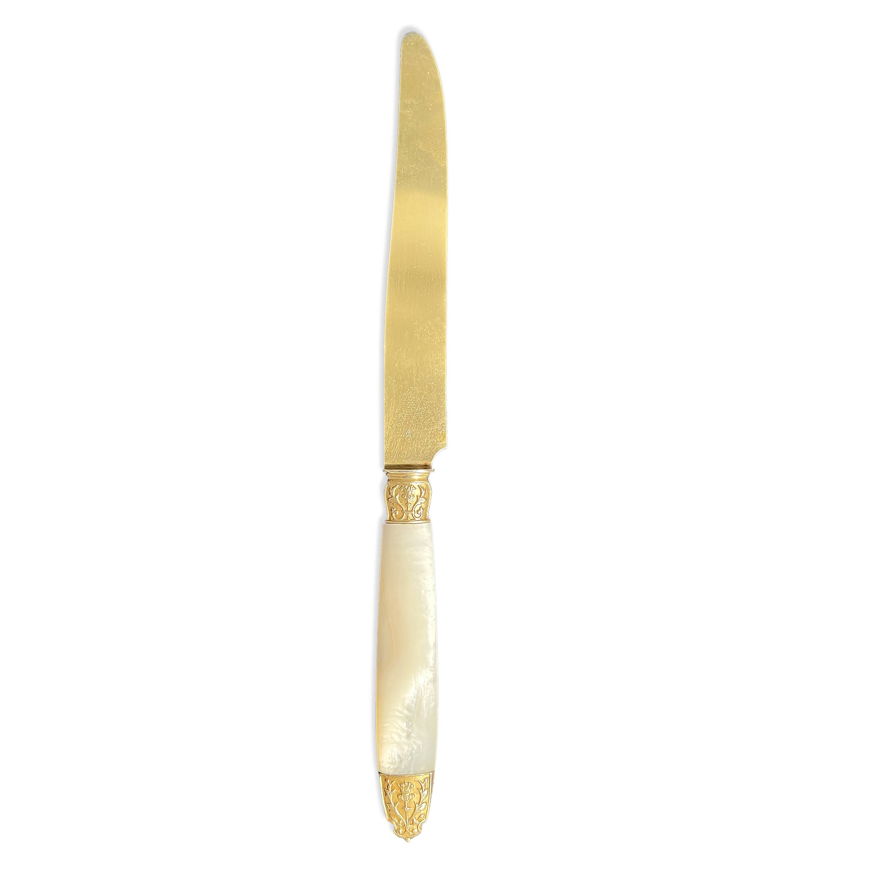 10 fruit knives in silver-plated mother-of-pearl and vermeil
