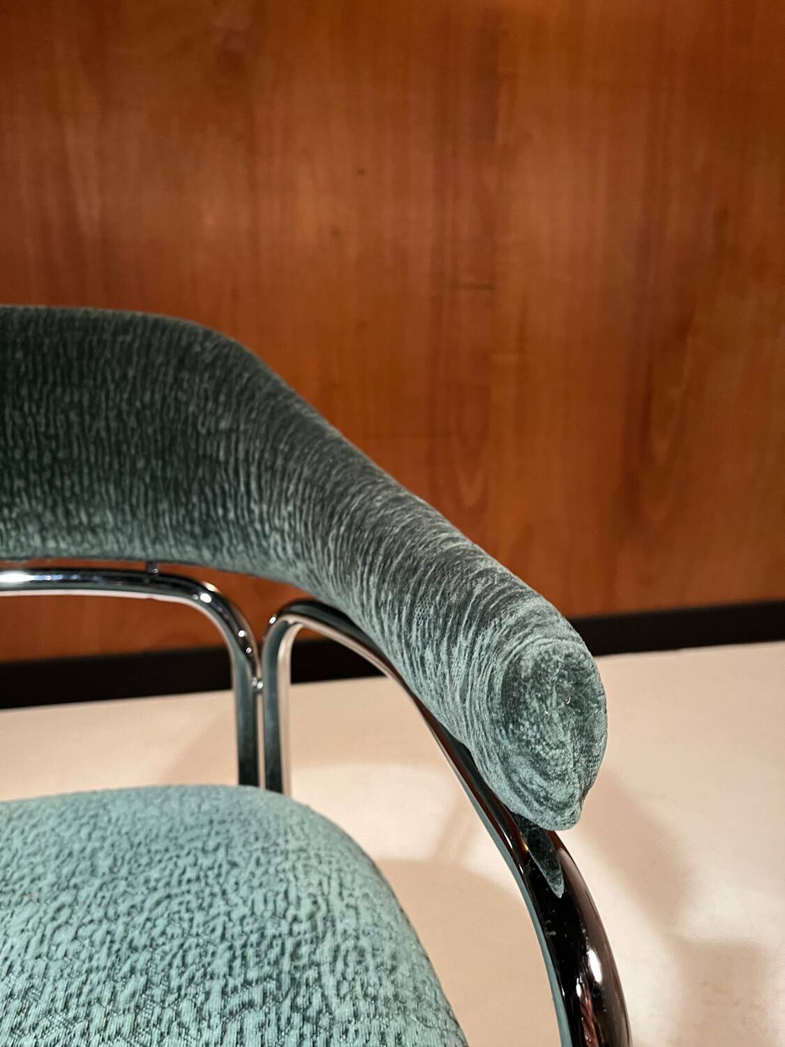 Pair of vintage armchairs from around 1970