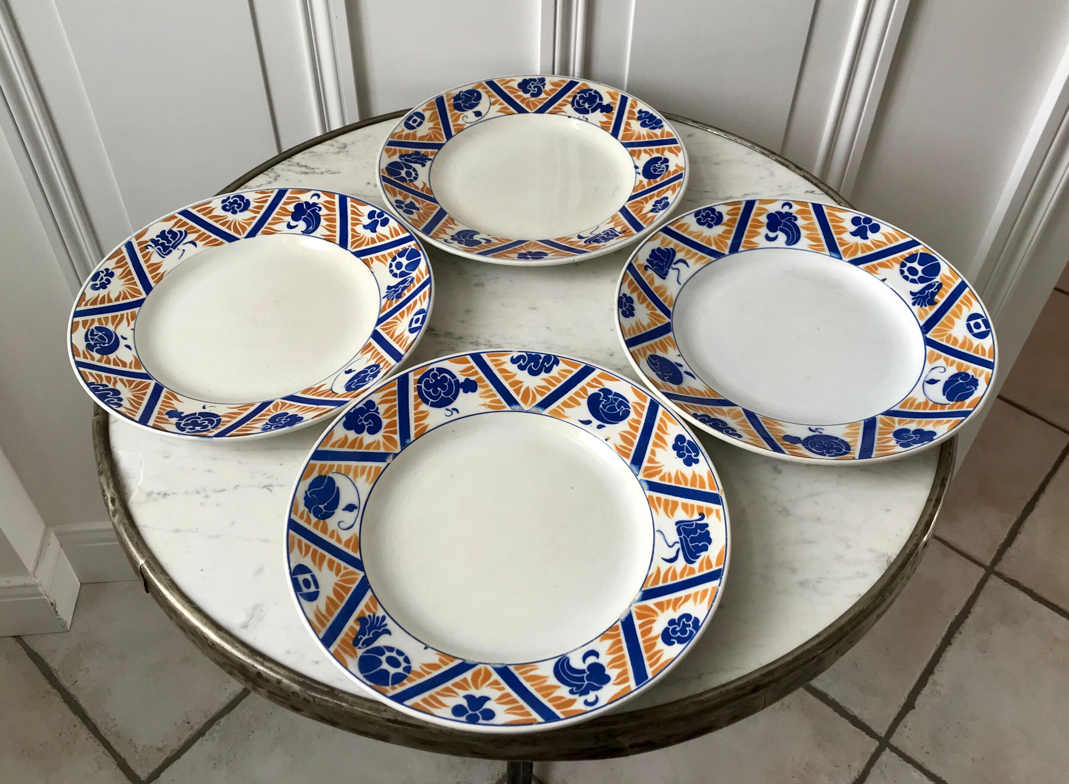 Set of 4 flat plates Moulin des Loups and Orchies model Canada