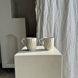 Pair of mugs in English porcelain H10