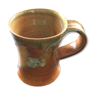 Flame-patterned stoneware mug signed