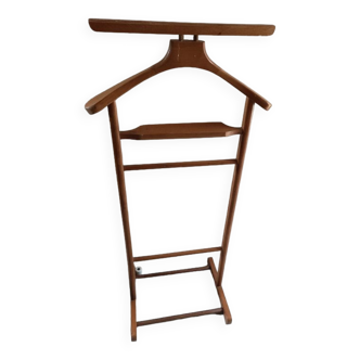 Wearing patinated varnished easel
