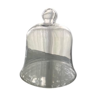 Glass bell for food presentation