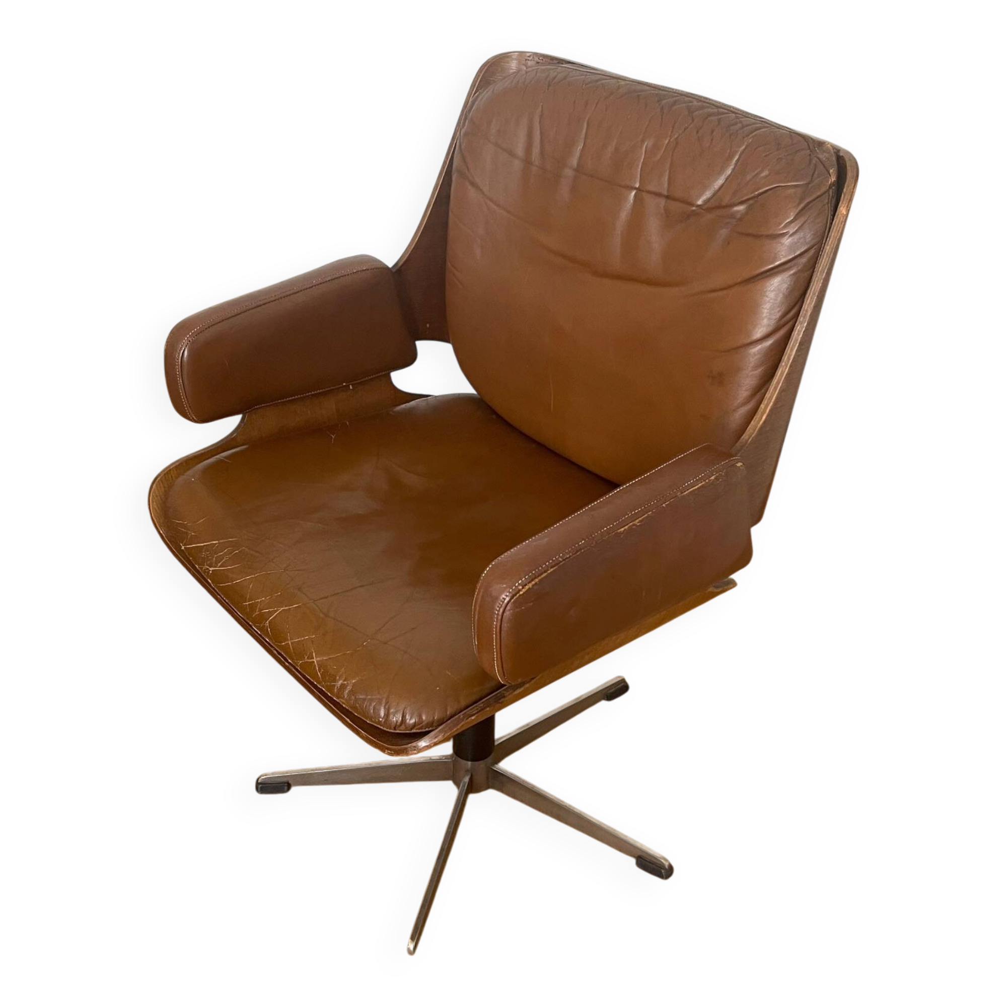 Vintage swivel chair in wood and leather