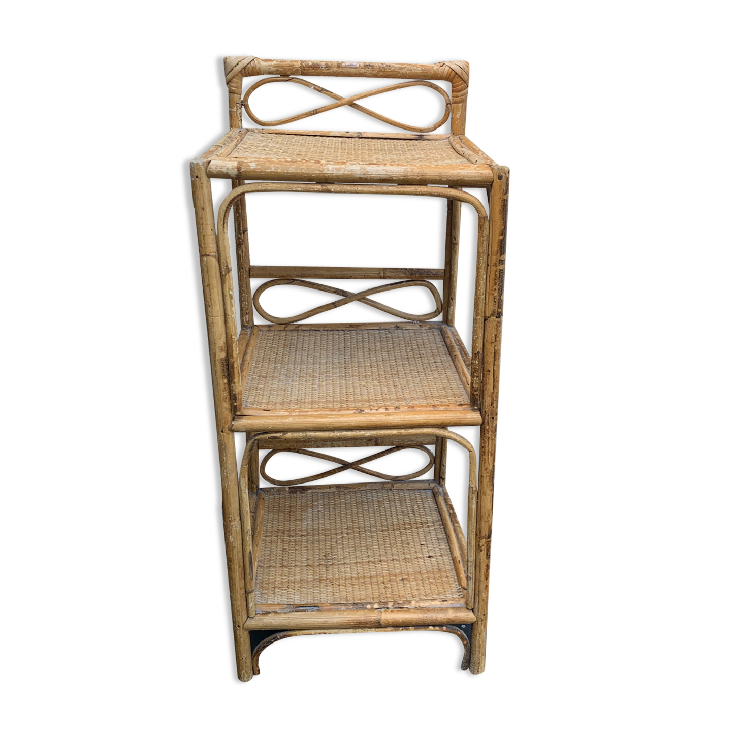 Bamboo and wicker shelf, 3 vintage floors