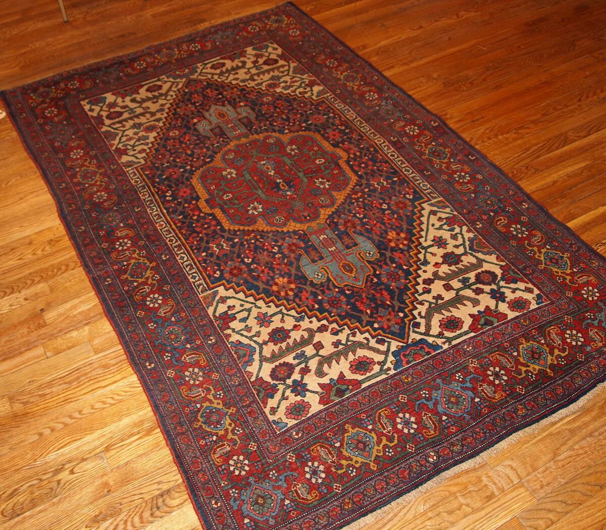 Handmade antique Persian Bidjar rug 149cm x 225cm 1880s - 1B194