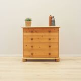 Commode en pin, design danois, années 00, production : Danemark
