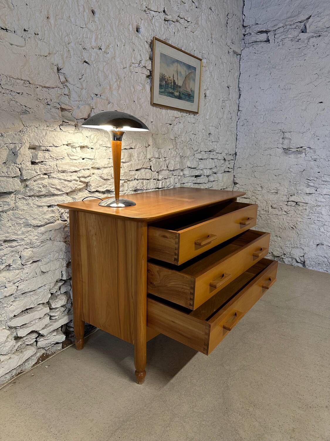 Vintage Regain House Chest of Drawers
